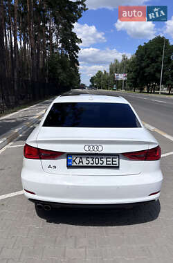 Седан Audi A3 2015 в 