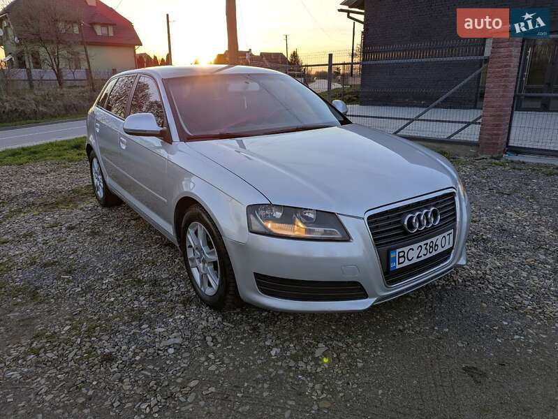 Хетчбек Audi A3 2009 в Самборі