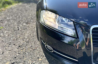 Хэтчбек Audi A3 2011 в 
