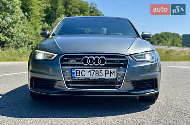 Седан Audi A3 2015 в Львове