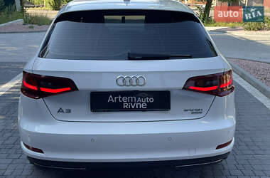 Хэтчбек Audi A3 2016 в 