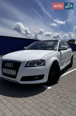 Хэтчбек Audi A3 2009 в 