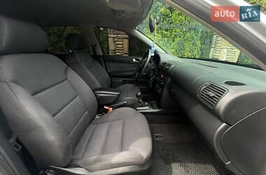 Хетчбек Audi A3 2002 в 
