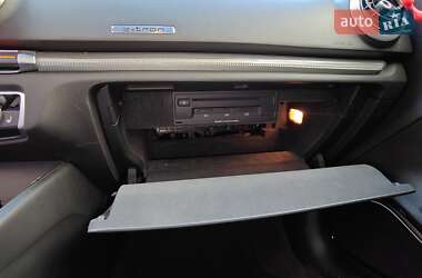 Хэтчбек Audi A3 2016 в 