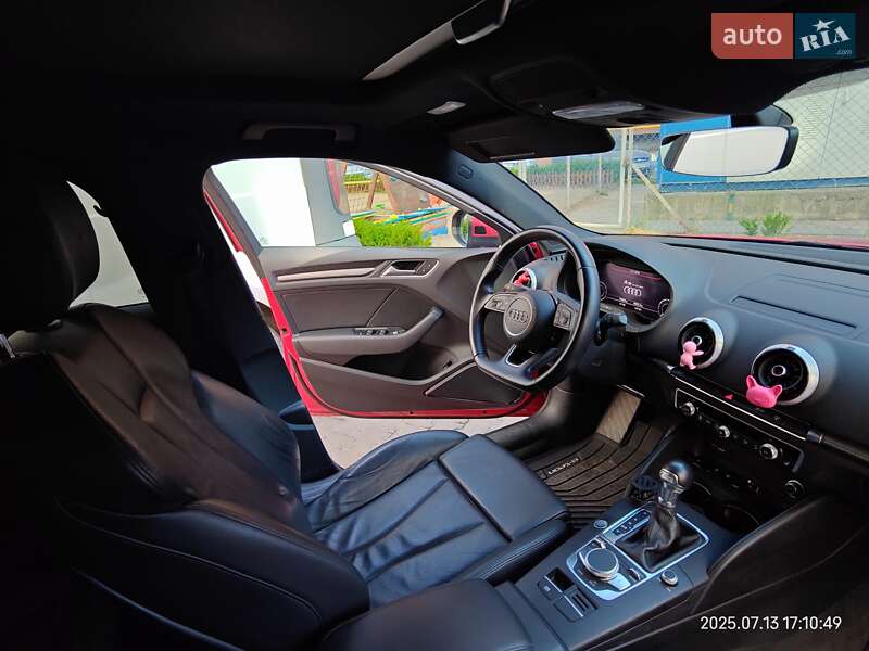 Хэтчбек Audi A3 2016 в Хмельницком