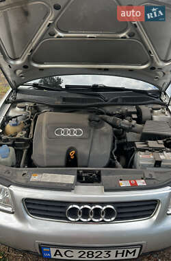 Хетчбек Audi A3 2000 в 