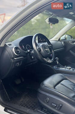 Седан Audi A3 2014 в 