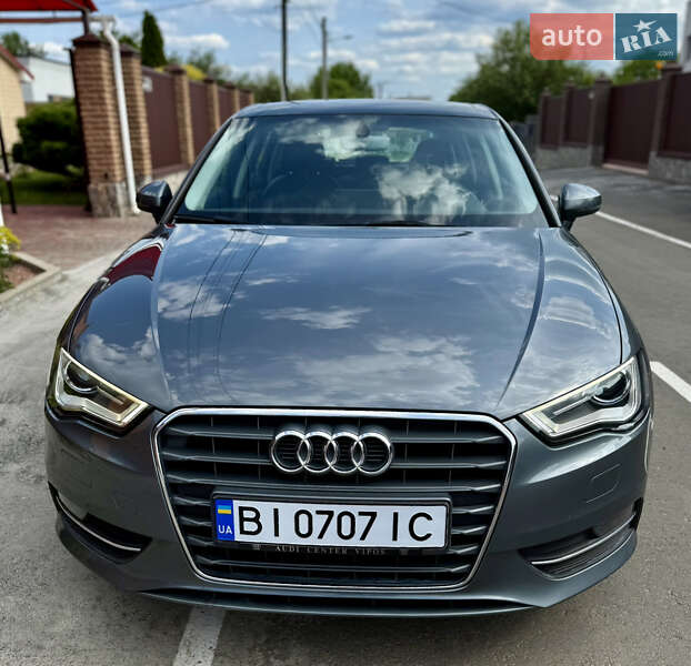 Хетчбек Audi A3 2017 в Полтаві