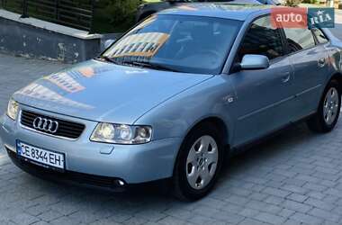 Хэтчбек Audi A3 2001 в 