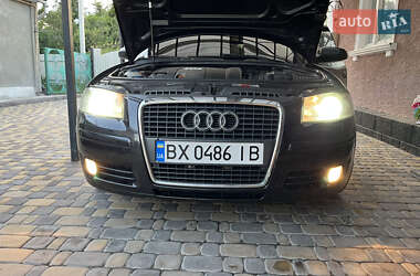 Хетчбек Audi A3 2004 в 