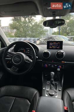 Седан Audi A3 2014 в Києві