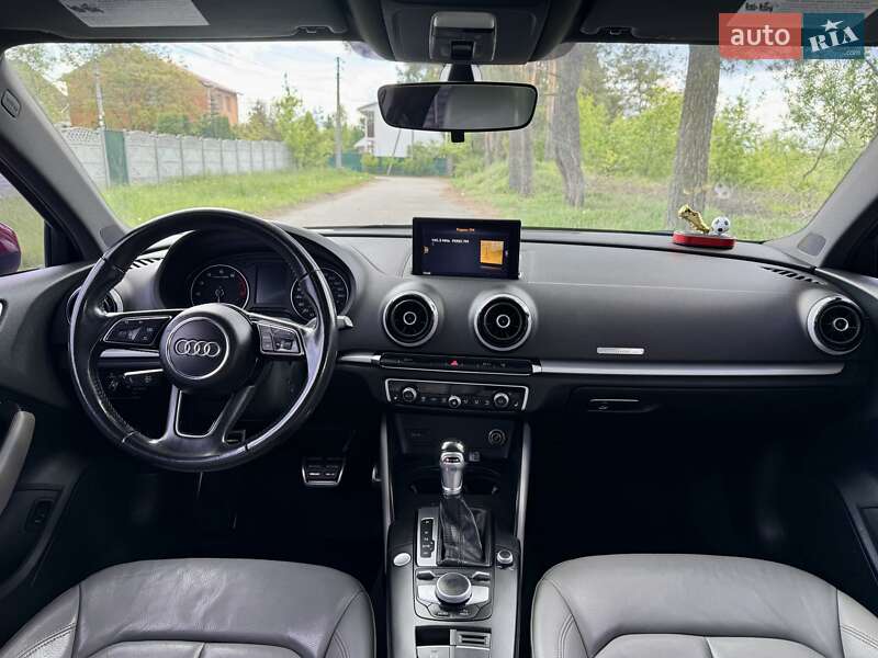Седан Audi A3 2016 в Києві