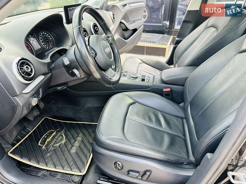 Седан Audi A3 2015 в Харькове
