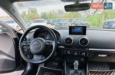 Седан Audi A3 2015 в 