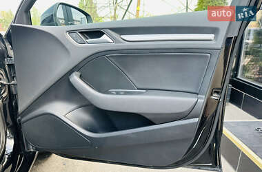 Седан Audi A3 2015 в 