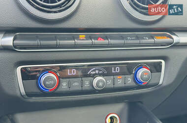 Седан Audi A3 2015 в 