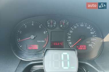 Хетчбек Audi A3 1999 в 
