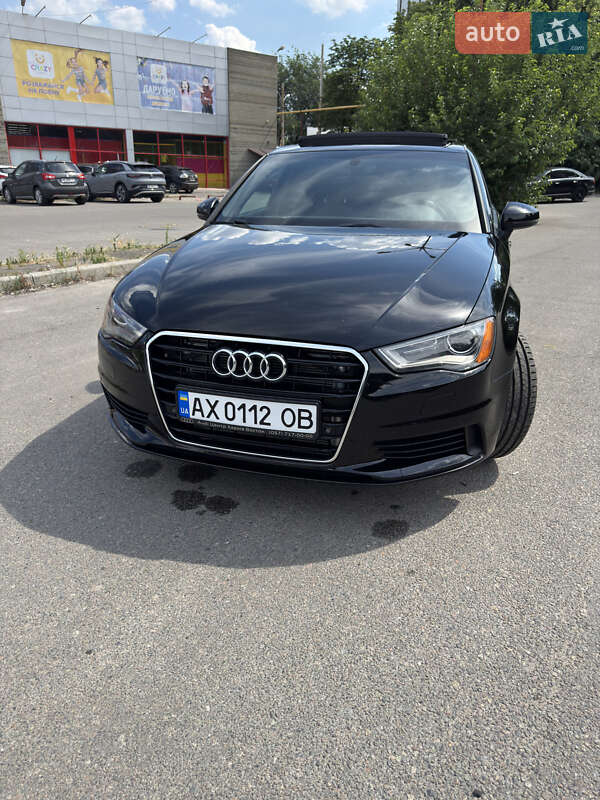 Седан Audi A3 2016 в 