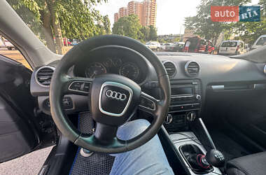 Хэтчбек Audi A3 2009 в 