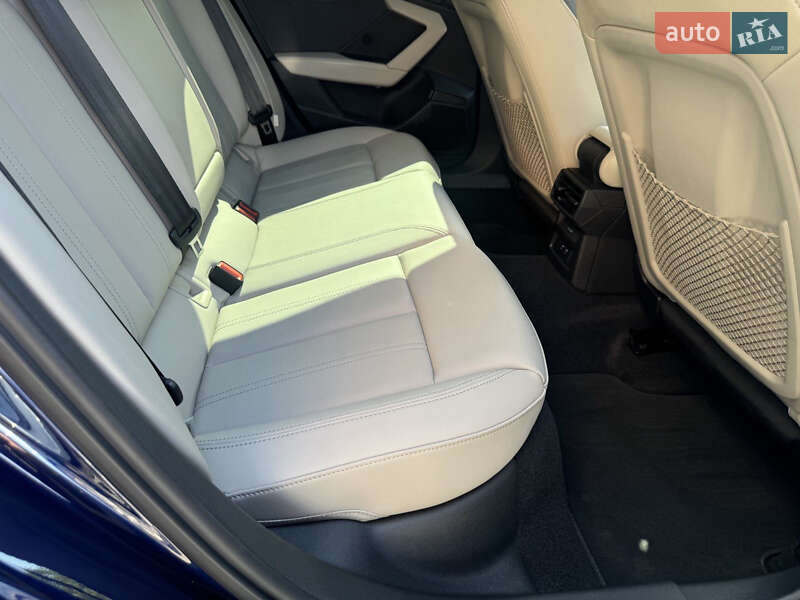 Седан Audi A3 2022 в Львове