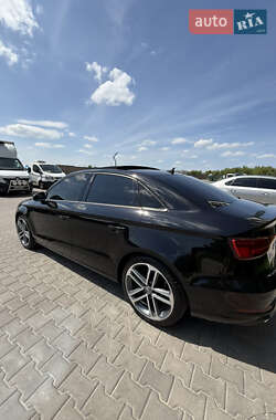 Седан Audi A3 2017 в 