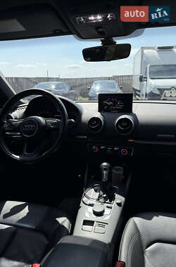 Седан Audi A3 2017 в 