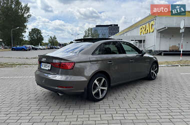 Седан Audi A3 2015 в 