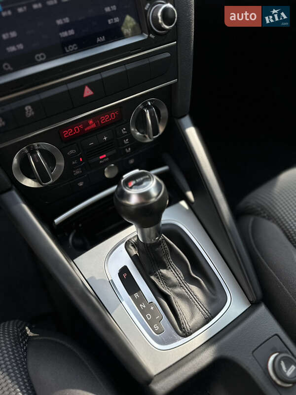 Хэтчбек Audi A3 2011 в Луцке