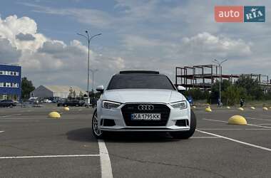 Седан Audi A3 2017 в 