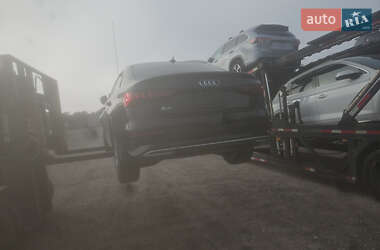 Седан Audi A3 2022 в 