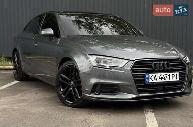 Седан Audi A3 2019 в 