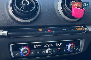 Седан Audi A3 2016 в 