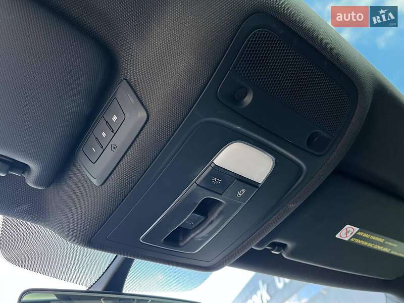 Седан Audi A3 2016 в Львові
