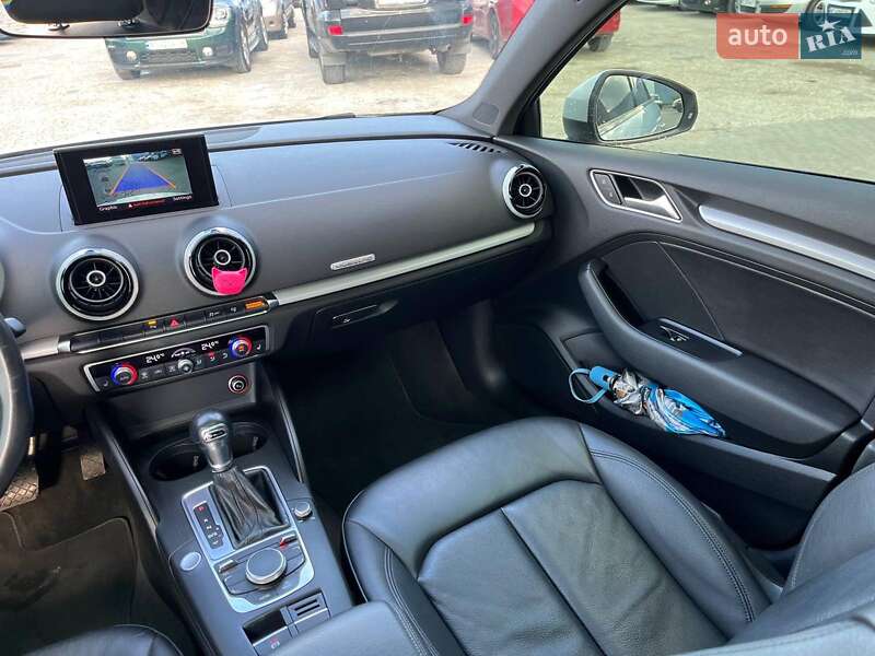 Седан Audi A3 2016 в Львові