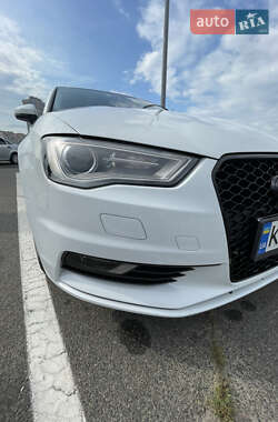 Седан Audi A3 2016 в 