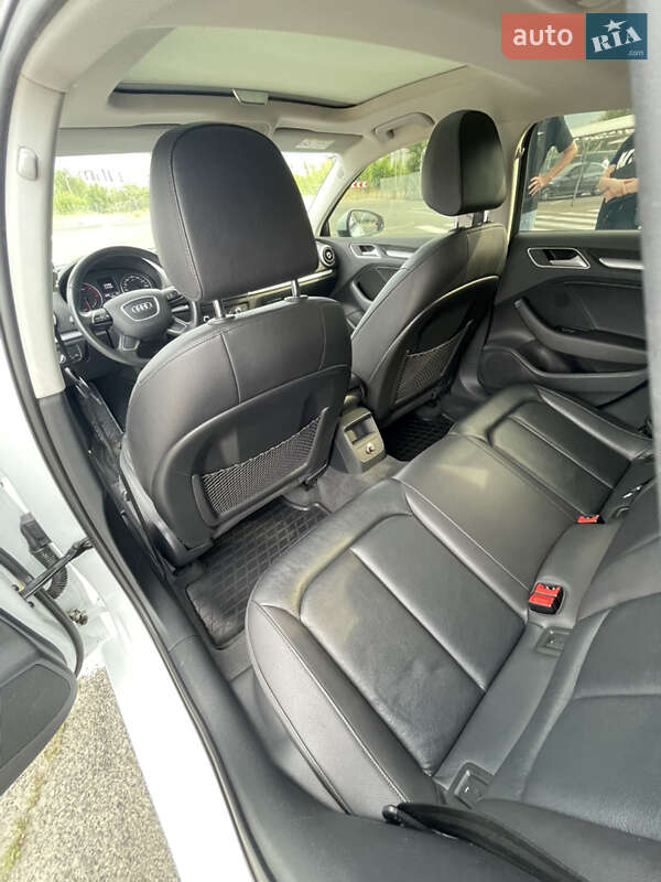 Седан Audi A3 2016 в Києві