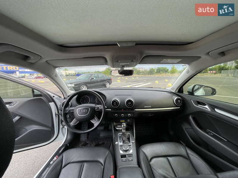 Седан Audi A3 2016 в Києві