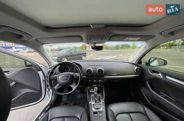 Седан Audi A3 2016 в 