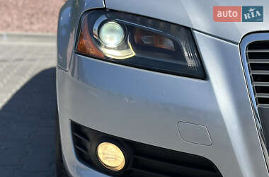 Хэтчбек Audi A3 2012 в 