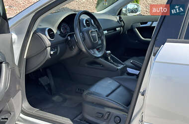 Хэтчбек Audi A3 2012 в 