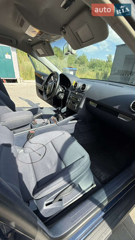 Хэтчбек Audi A3 2004 в Львове