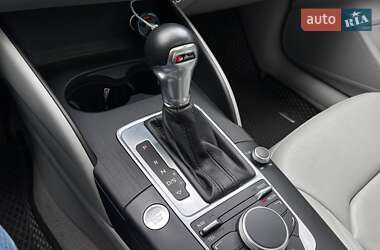 Седан Audi A3 2015 в 