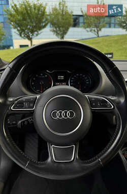 Седан Audi A3 2015 в 
