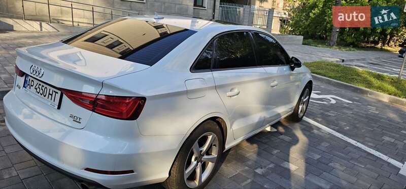 Седан Audi A3 2014 в Запоріжжі