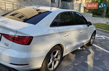 Седан Audi A3 2014 в 