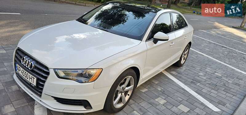 Седан Audi A3 2014 в Запоріжжі
