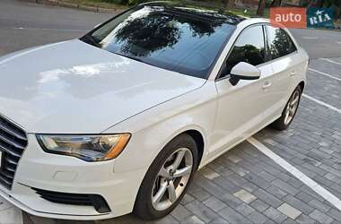Седан Audi A3 2014 в 