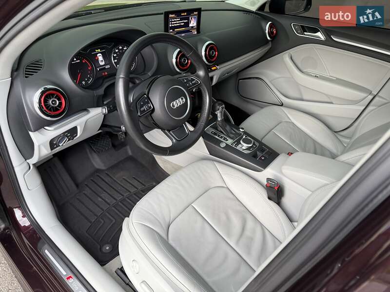 Седан Audi A3 2014 в Днепре