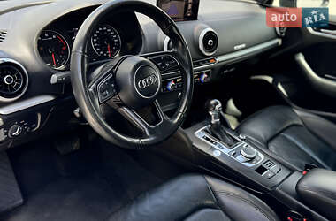 Седан Audi A3 2017 в 