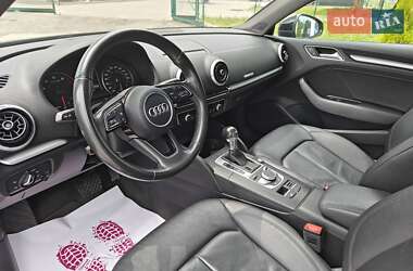 Седан Audi A3 2016 в 